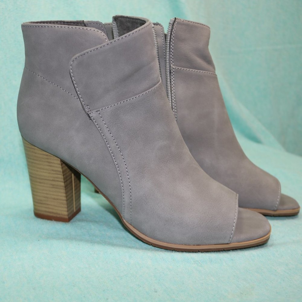 BC FOOTWEAR Scale Peep Toe Bootie